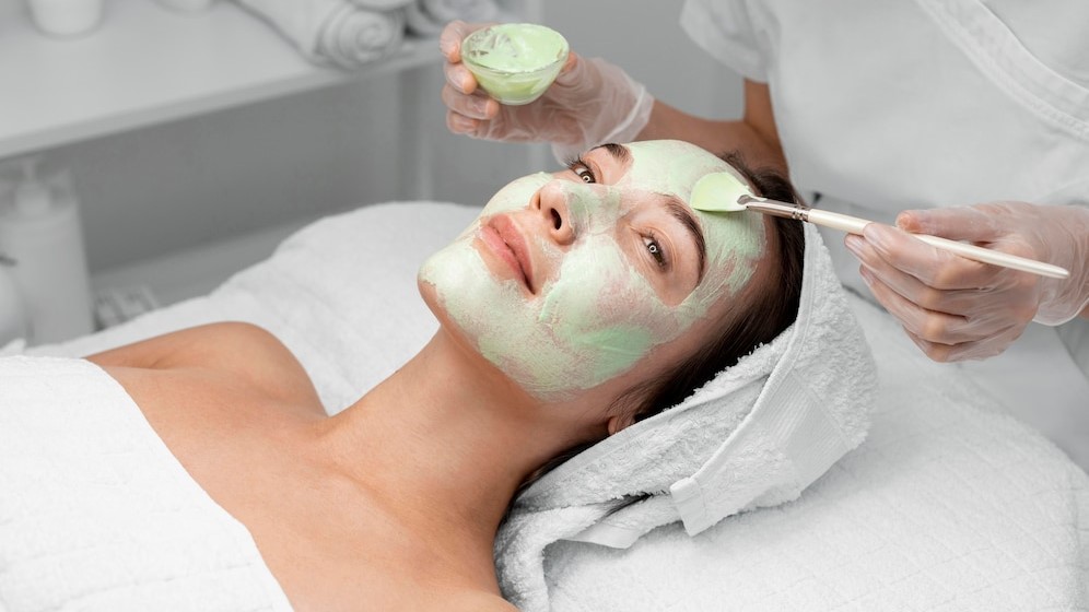 Facial 3
