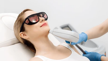 mujer_laser Mujer laser